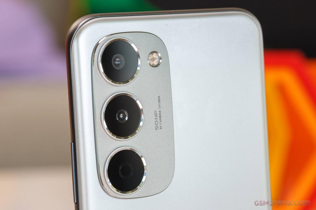TECNO SPARK 40 Pro+ view 3