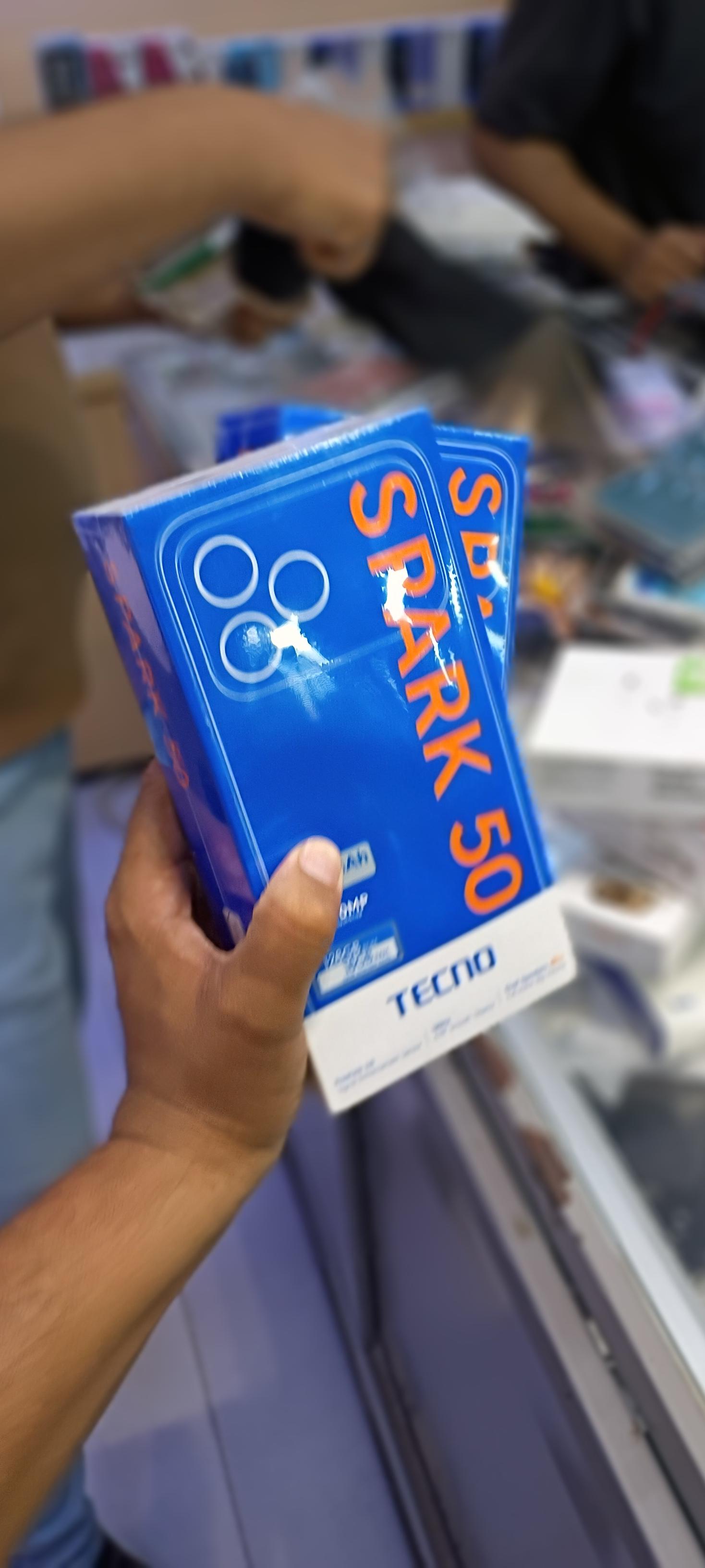 Tecno spark 50 6/128gb view 6
